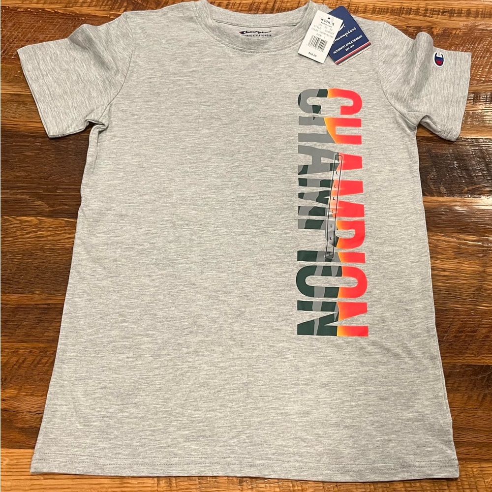 Champion Boys T-Shirt, Size Large New With Tags